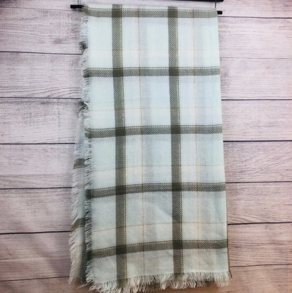 Gertex Scarf Women's One Size OS Light Pink Sage Green Soft Lightweight EUC